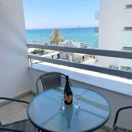 Emma Sea View *