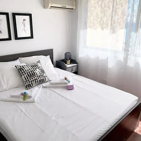 Emma Sea View * לרנקה