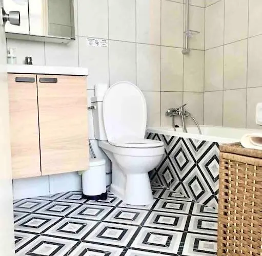 Emma Sea View * Ларнака