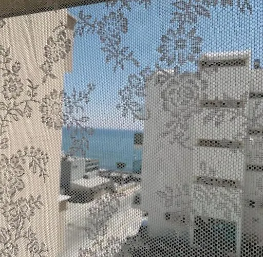 Апартаменты Emma Sea View