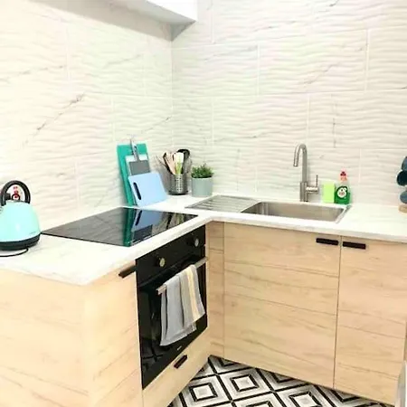 Emma Sea View Larnaca